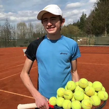 姆林伊赫拉瓦酒店 酒店