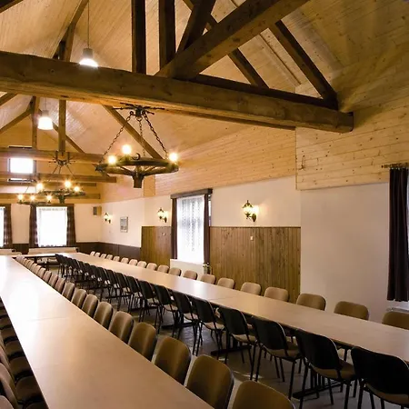 酒店 姆林伊赫拉瓦酒店 3*