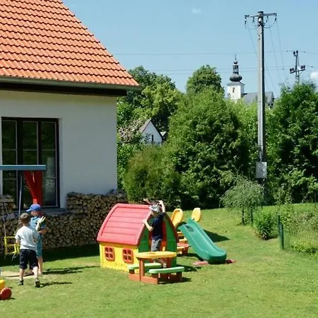 姆林伊赫拉瓦酒店