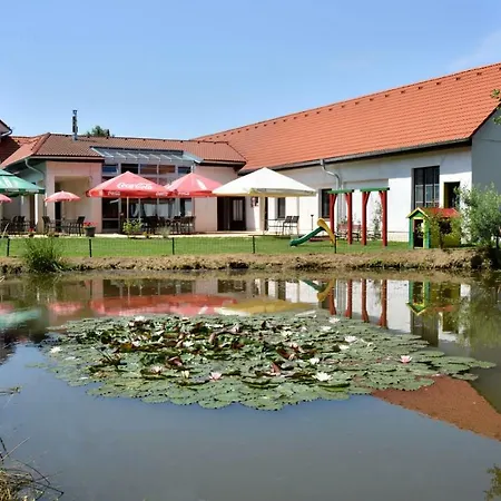 酒店 姆林伊赫拉瓦酒店